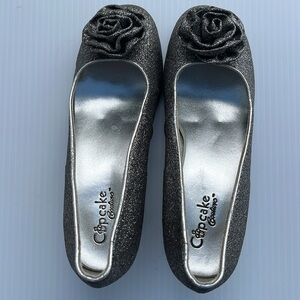 CUPCAKE COUTURE Girls “Party” Silver Glittering Shoes SZ: 3